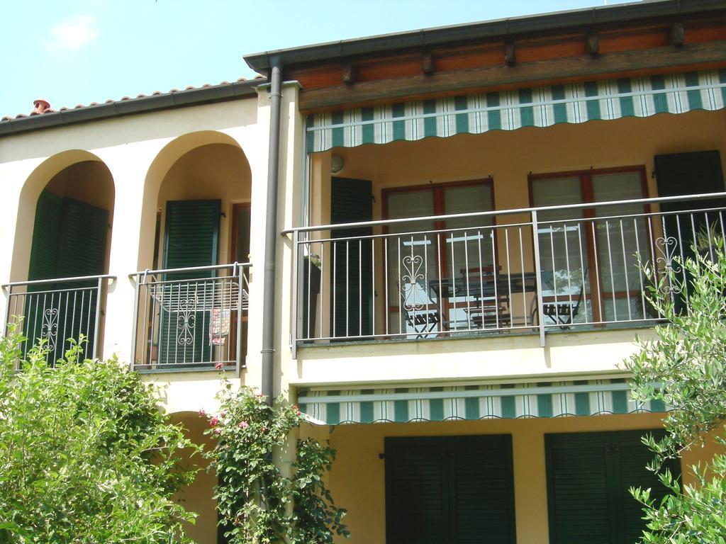 Appartement Residenza Bosco Sole à Grantola Extérieur photo